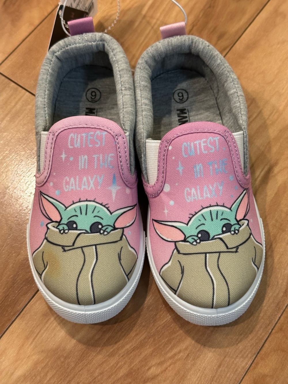 Star Wars Grogu Baby Yoda Girls Slip-On Sneakers Pink Size 9 NWT